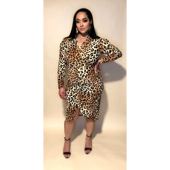 Dresses & Skirts - 1 LEFT SIZE 2X | PLUS SIZE Leopard Longsleeve Bodycon Dress